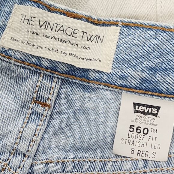The Vintage Twin Levi's Zippered 560 Denim Shorts Size 8 - Picture 4 of 6
